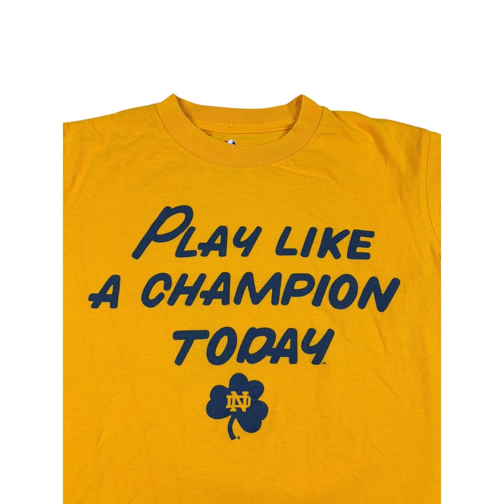 Notre Dame Play S Like A Champion Today T-Shirt Mens Small Gold NCAA